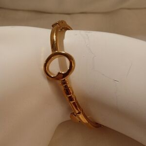 Fossil Elegant Gold Key Bracelet